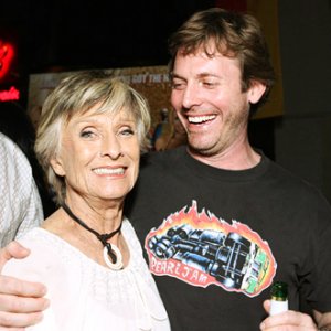 Cloris Leachman with Erik Stolhanske at the "Beer Fest" premiere 