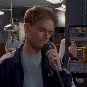 1x05 Malcolm Babysits