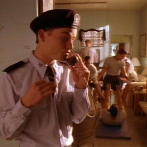 1x01 The Pilot Screen Capture