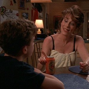 1x02 Red Dress Screen Capture
