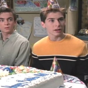 3x15 Hal's Birthday