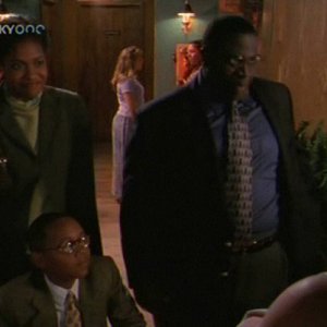 2x04 Dinner Out