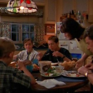 2x09 High School Play