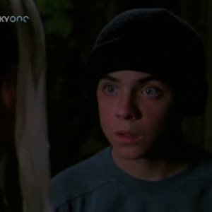 2x13 New Neighbours