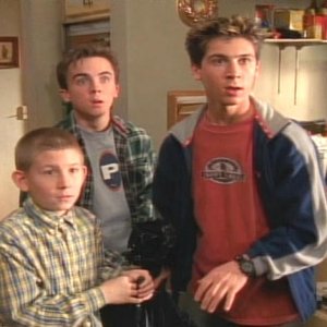 4x14 Hal's Friend