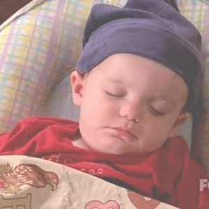 5x02 Watching the Baby
