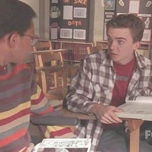 5x05 Malcolm Films Reese