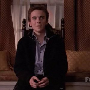 5x14 Malcolm Dates A Family