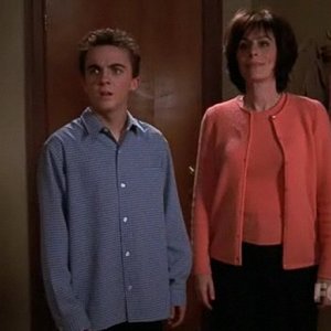 5x16 Malcolm Visits College