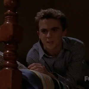 5x16 Malcolm Visits College