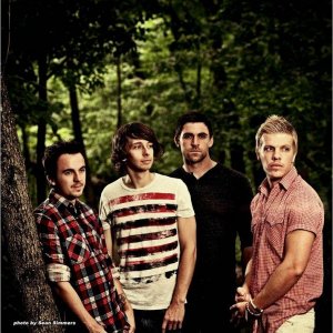 Frankie Muniz as drummer of 'Kingsfoil'