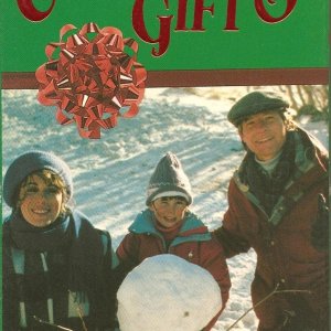 Jane Kaczmarek as Susan in 'The Christmas Gift' (1986)
