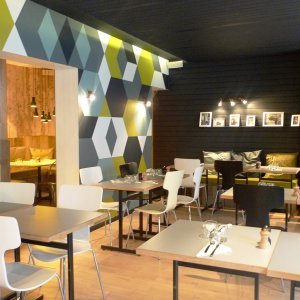 'Chez Dewey' bistro in Paris, France