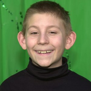 Erik Per Sullivan at the 'Return to Never Land' premiere (2002)