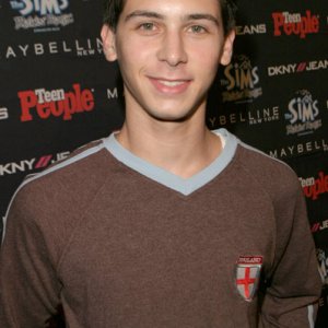 Justin Berfield at Teen People's 2003 Artist of the Year After Party