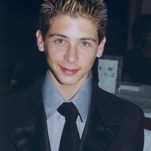 Justin Berfield at the 28th Annual Vision Awards