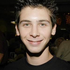 Justin Berfield at Collectors & Celebrities October Show
