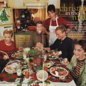Behind the scenes family Christmas dinner