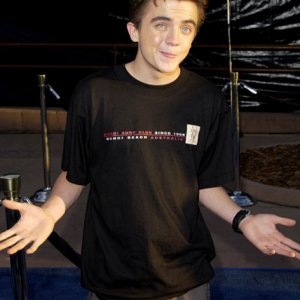 Frankie Muniz at the 'Blue Crush' Premiere