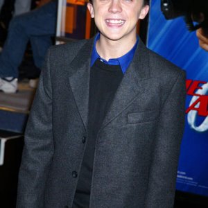 Frankie Muniz at 'Die Another Day' Los Angeles Premiere