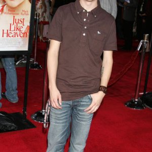 Frankie Muniz at 'Just Like Heaven' Los Angeles Premiere
