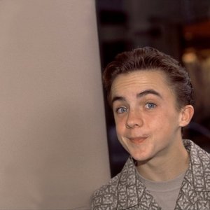 Frankie Muniz at 2001 Press Conference