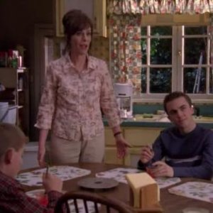 7x16 Lois Strikes Back