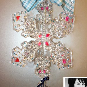 Jane Kaczmarek - Clothes Off Our Back - Swarovski Star