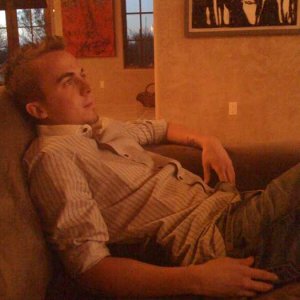 Frankie Muniz - Watching TV