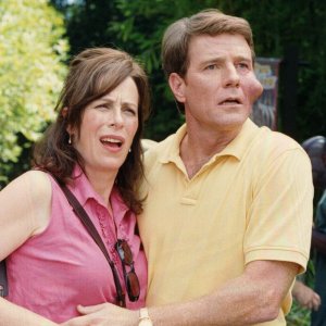 4x01 Zoo still