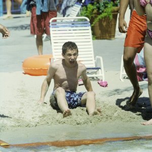 1x16 Water Park still