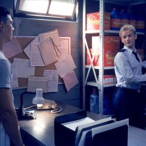 2x08 Therapy still