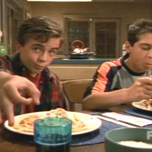2x04 Dinner Out