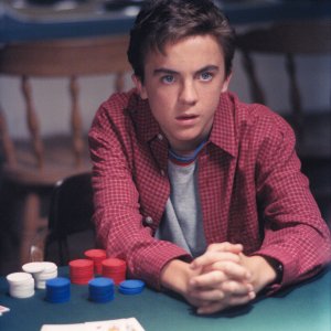 3x08 Poker still