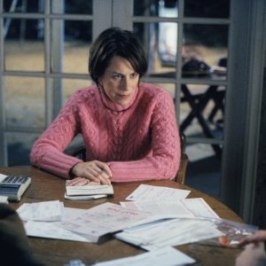 3x09 Reese's Job still