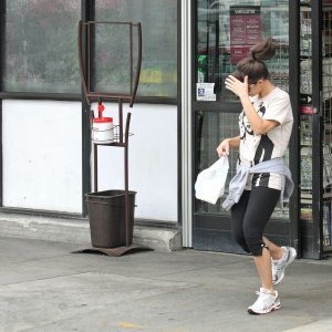 Frankie Muniz & Elycia Marie Shopping at Pavilions