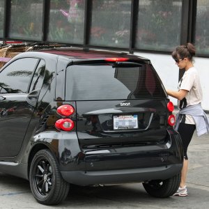 Frankie Muniz & Elycia Marie Shopping at Pavilions
