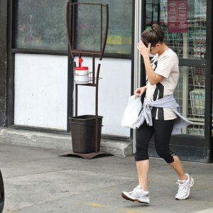 Frankie Muniz &amp; Elycia Marie Shopping at Pavilions