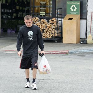 Frankie Muniz &amp; Elycia Marie Shopping at Pavilions
