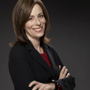 Jane Kaczmarek - Raising The Bar - Season 1 Promo