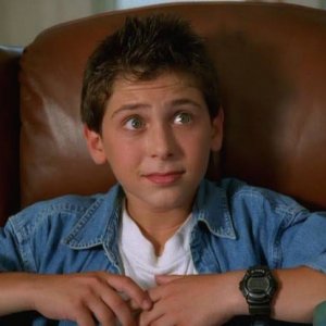 Justin Berfield in 'Mom, Can I Keep Her?' (1998)