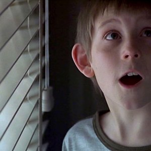 Erik Per Sullivan in 'Unfaithful' (2002)