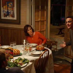5x04 Thanksgiving still