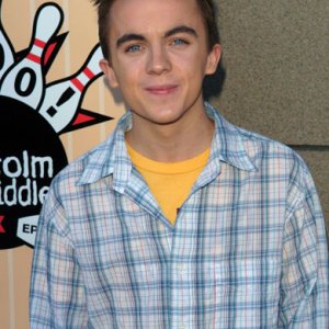 Frankie Muniz at 100th Episode Bowling Party