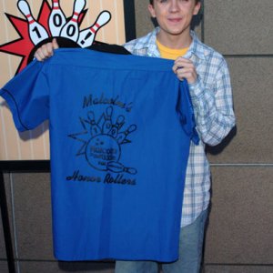 Frankie Muniz at 100th Episode Bowling Party
