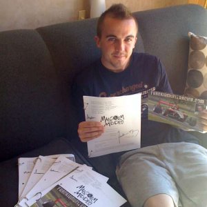 Frankie Muniz Sending Out Contest Winner Scripts