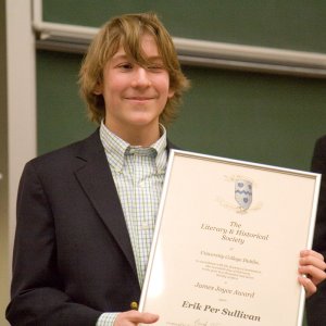Erik Per Sullivan receiving the 'James Joyce Award' (2007)