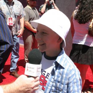 Erik at the 'Princess Diaries 2' world premiere, August 7, 2004