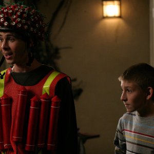 6x08 Lois Battles Jamie still