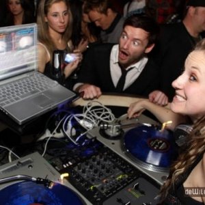 Chris Masterson New Years Eve 2009 at Downstairs with DJ Mom Jeans